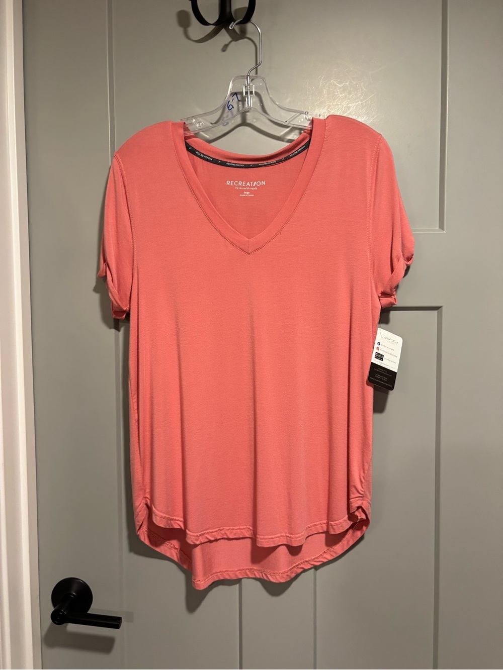 Thread & Supply Coral Pink V-Neck Short Sleeve Top